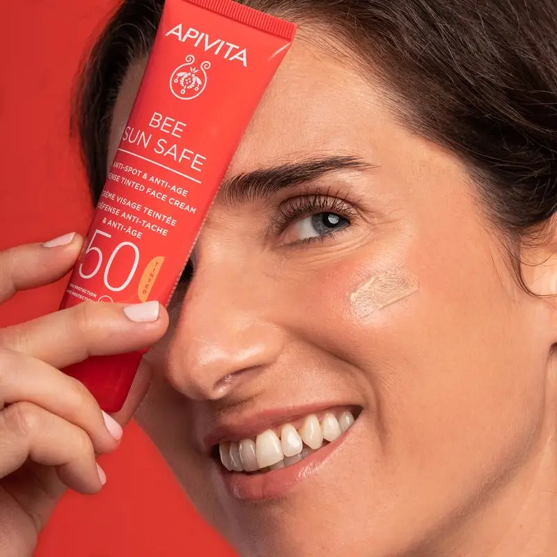 Apivita Anti-Ageing & Anti-Blemish Colour Cream Spf50 - Image 4